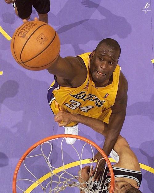 卡佩罗：国米缺乏掌控比赛的能力，让原本轻松的比赛变得艰难（卡佩罗批评国米：缺乏比赛掌控力，把本该轻松的胜仗踢成硬仗）