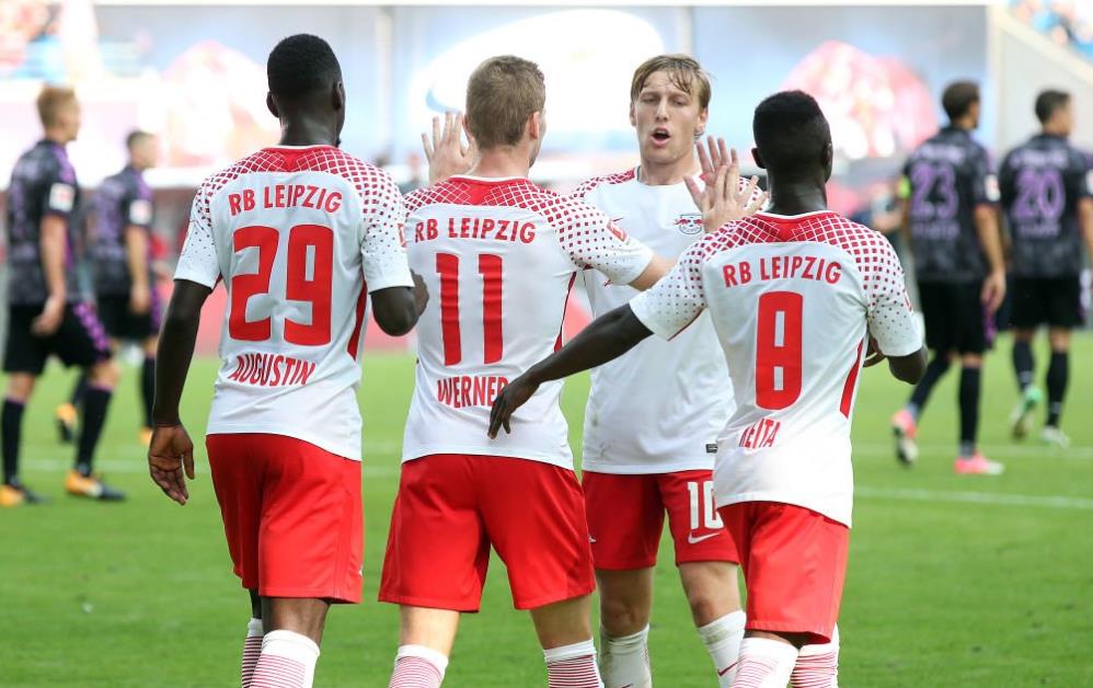 中超争冠格局愈加明朗（中超冠军之争日趋清晰）